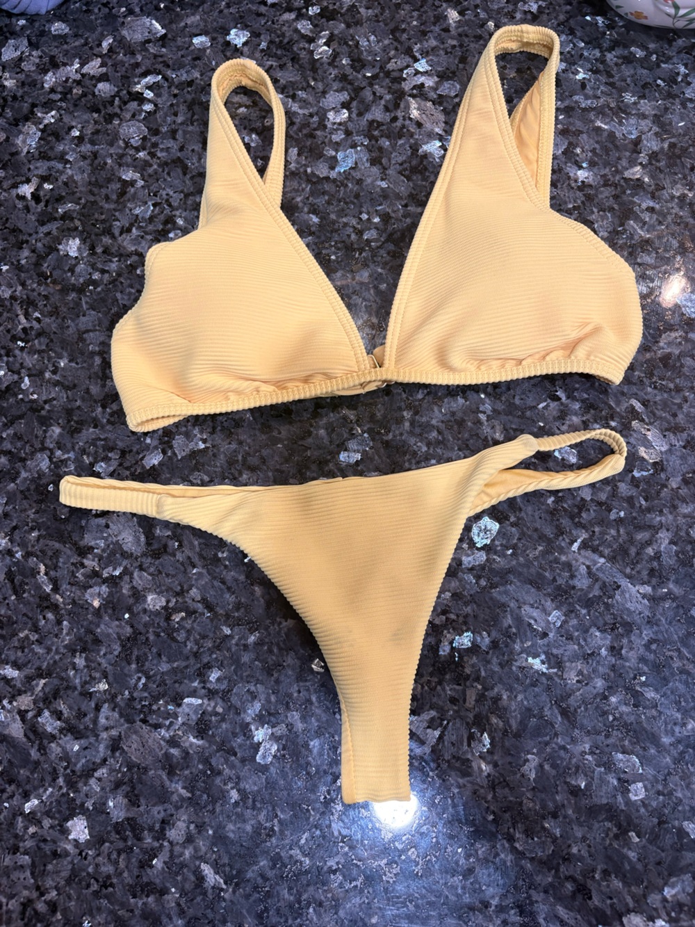 Billabong Yellow Ribbed Bikini Set - Triangle Top & Low-Rise Bottoms